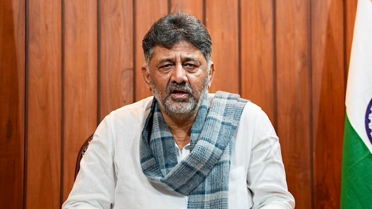 https://salarnews.in/public/uploads/images/newsimages/maannewsimage19102025_221000_Webs 728x410 (16).png